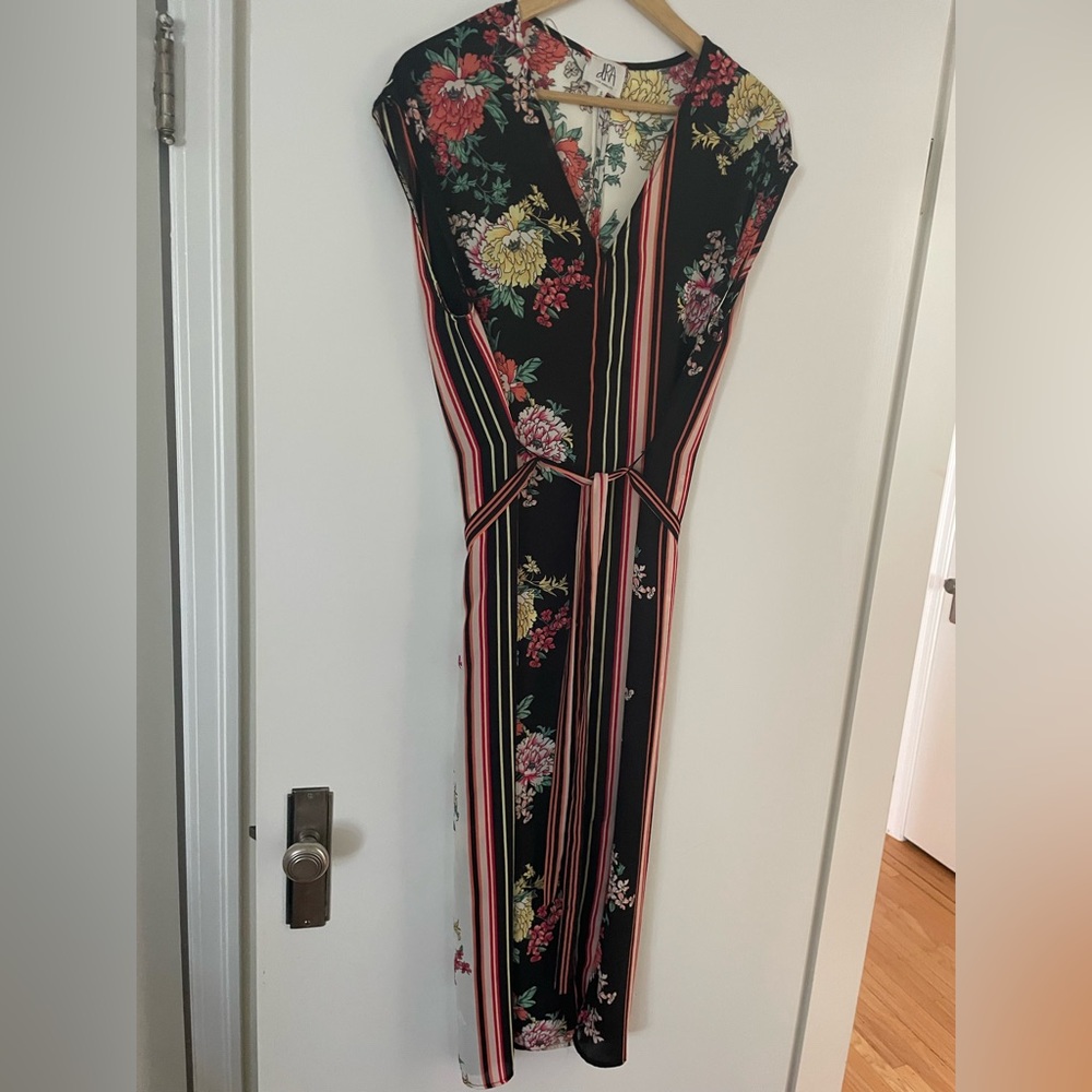 Chic Floral and Stripe Maxi Dress